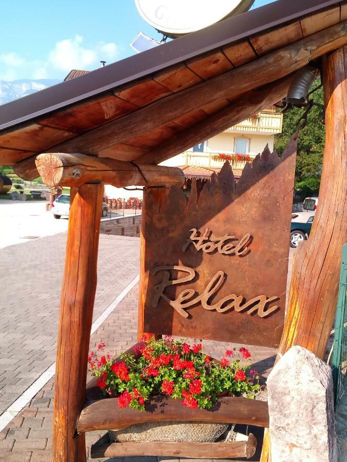 Hotel Garni Relax Fai della Paganella Buitenkant foto